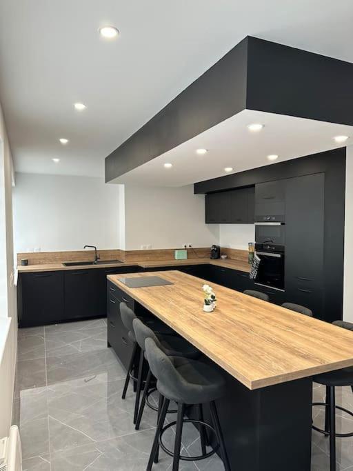 Appartement Lahoucine Boulogne-sur-Mer Exterior foto
